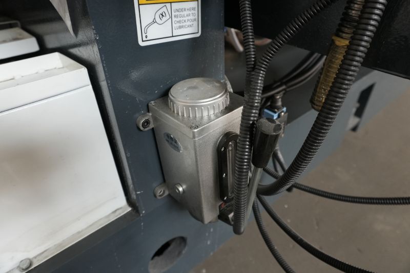 10 Motors Glass Beveling Polishing Machine