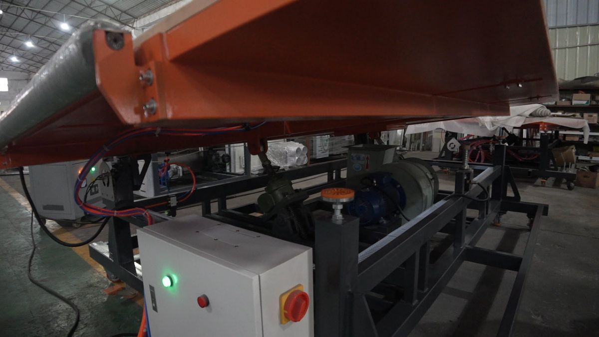 Industrial Glass Breaking Machine